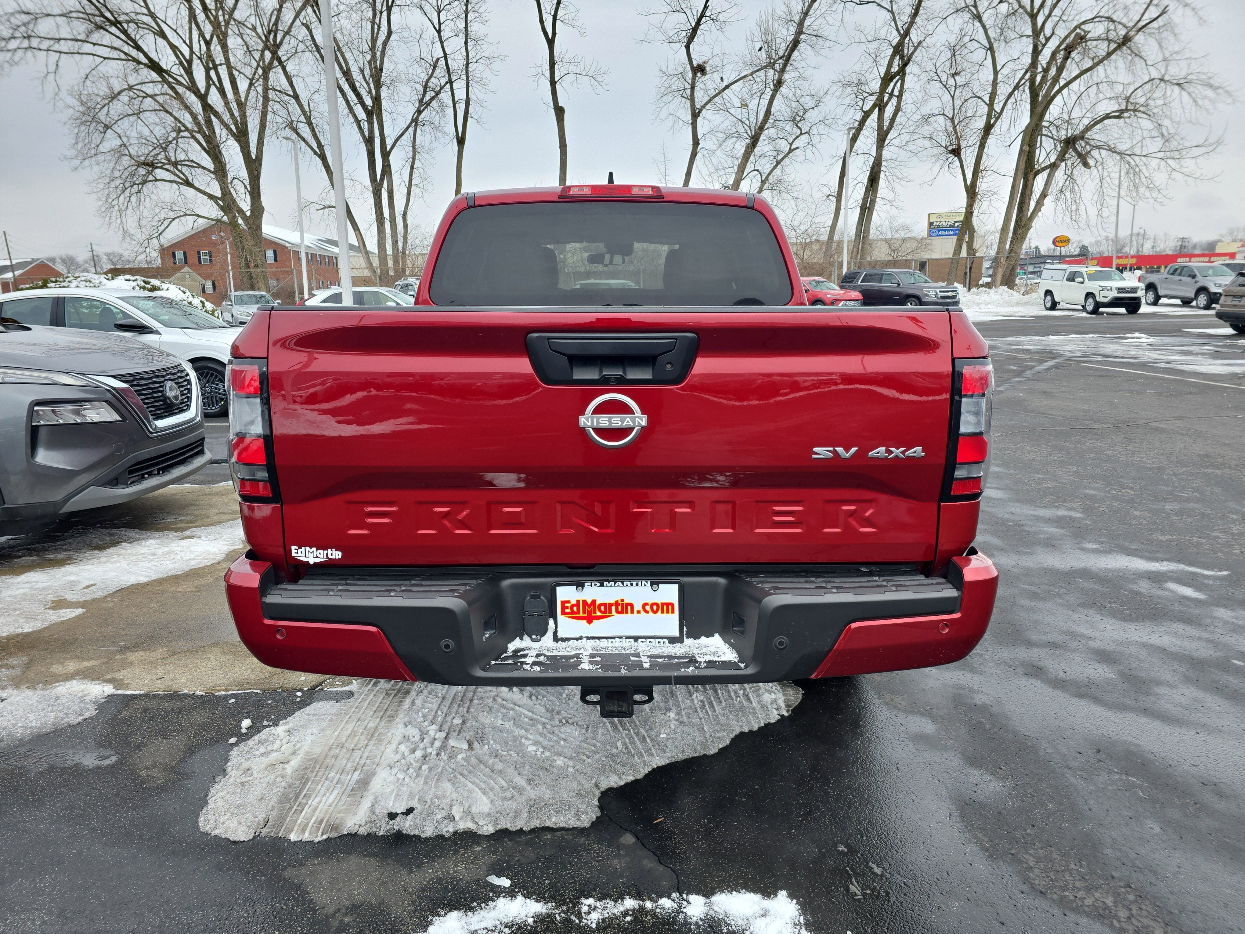 2023 Nissan Frontier SV