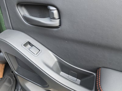 2026 Nissan Frontier PRO-4X with R Package