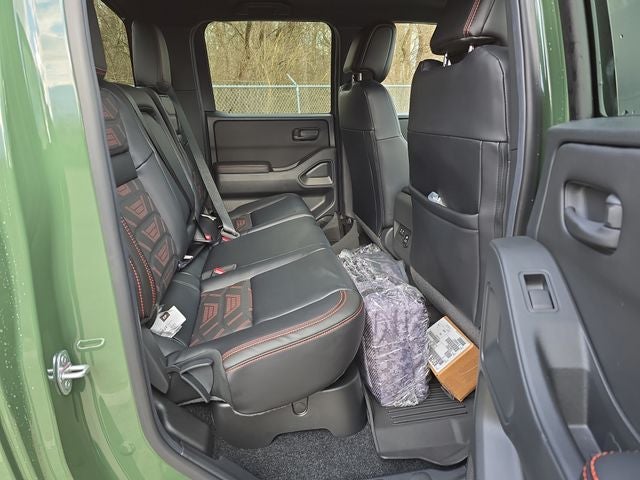 2026 Nissan Frontier PRO-4X with R Package