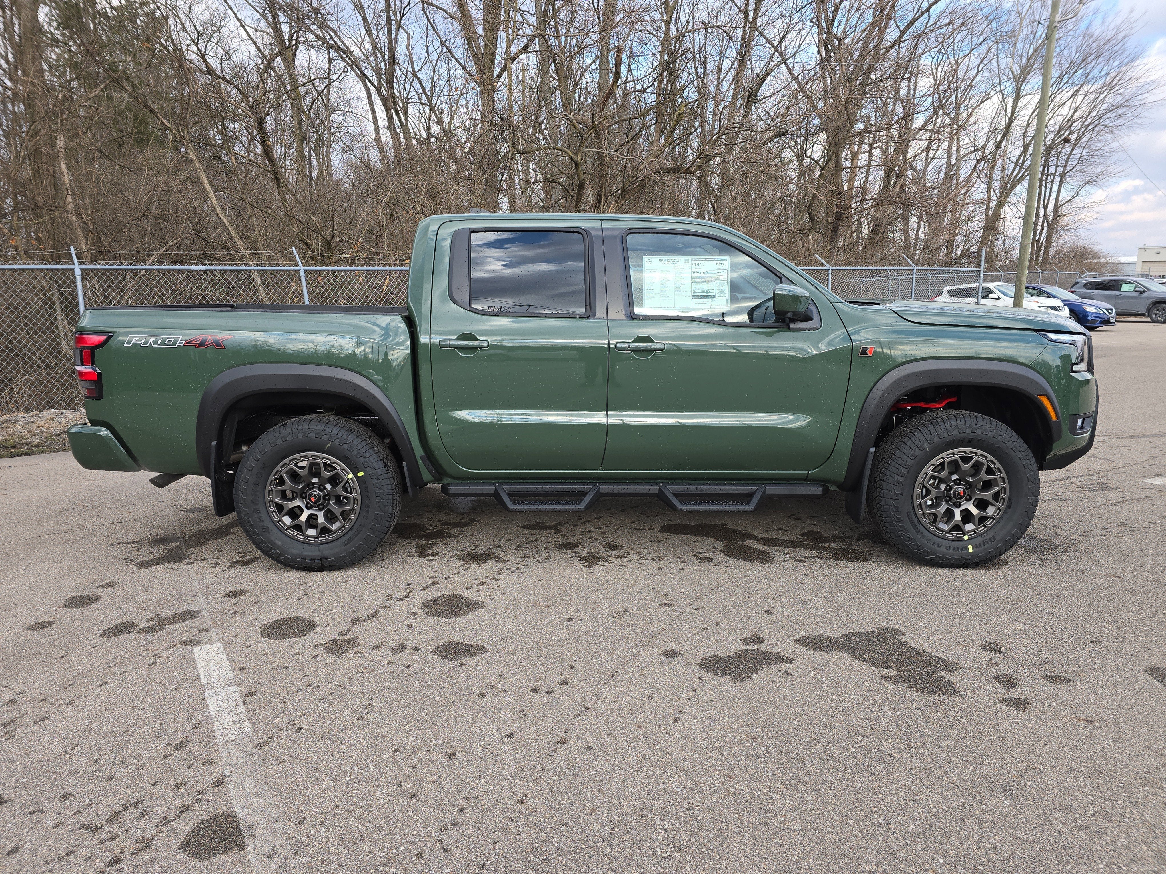 2026 Nissan Frontier PRO-4X with R Package