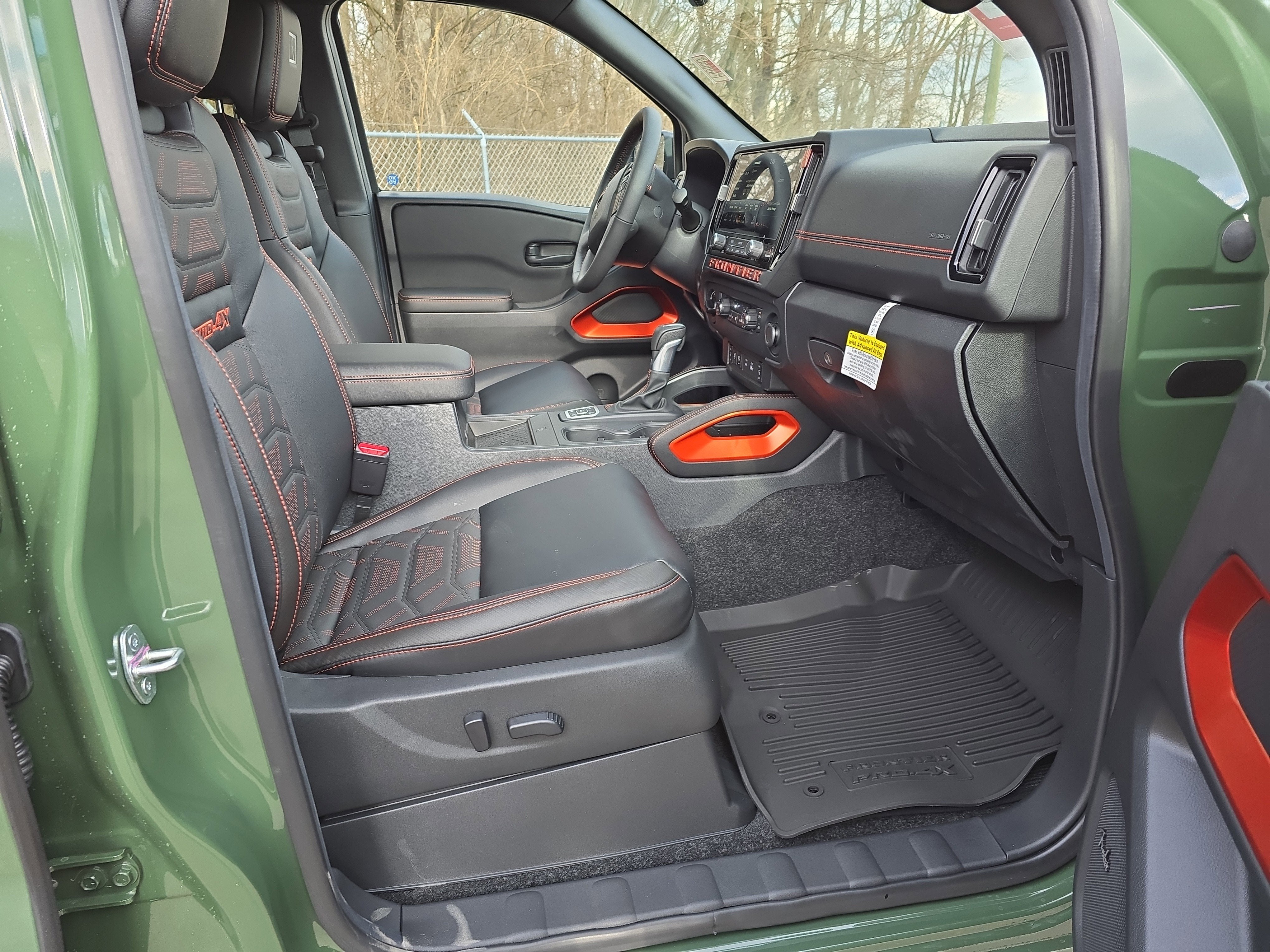 2026 Nissan Frontier PRO-4X with R Package