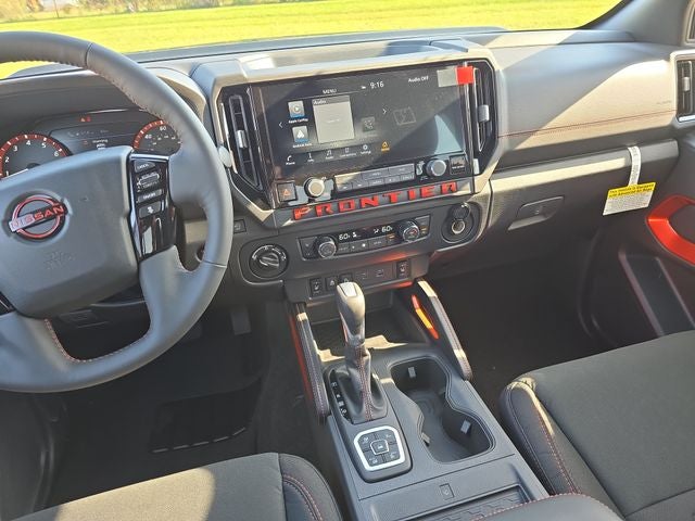 2026 Nissan Frontier PRO-4X w/R Package