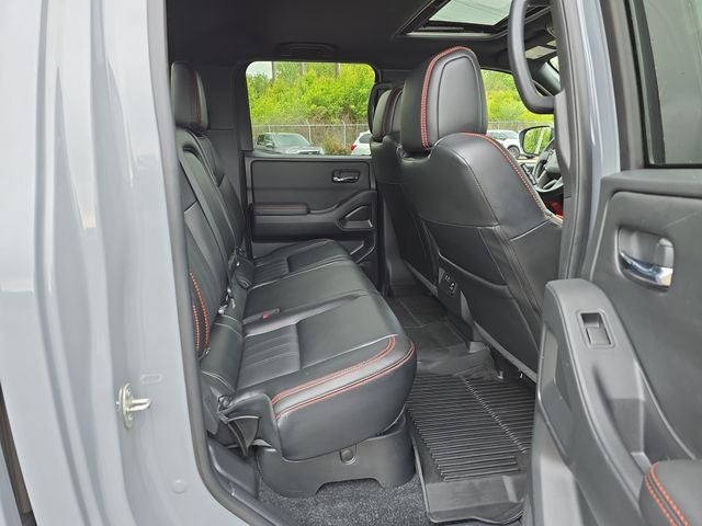 2023 Nissan Frontier PRO-4X PREMIUM