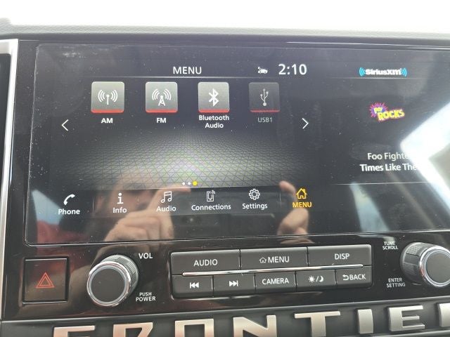 2026 Nissan Frontier SV