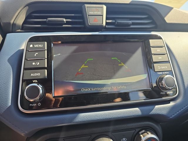 2025 Nissan Versa 1.6 SV