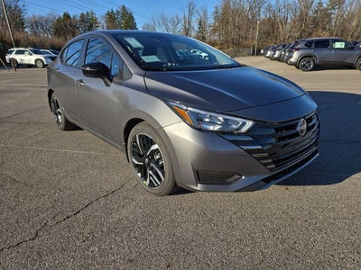 2025 Nissan Versa SR