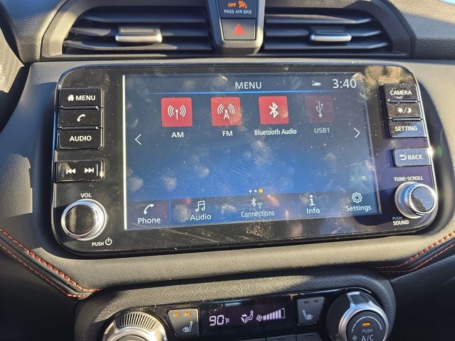 2025 Nissan Versa SR