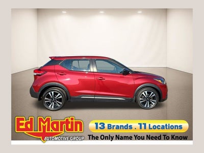 2020 Nissan Kicks SR