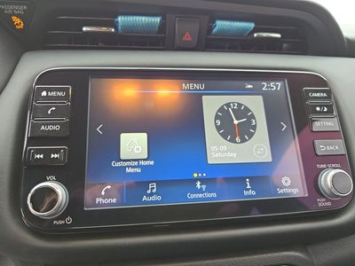 2022 Nissan Kicks SR