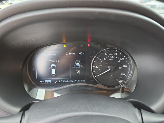 2022 Nissan Kicks SR