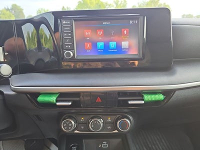 2025 Nissan Kicks S