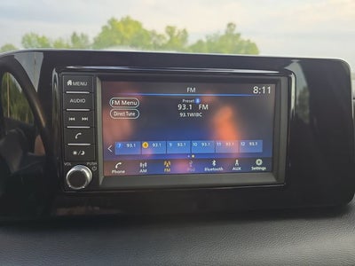 2025 Nissan Kicks S