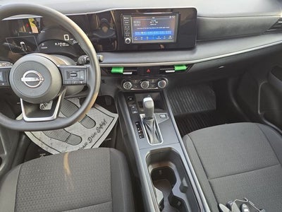 2025 Nissan Kicks S