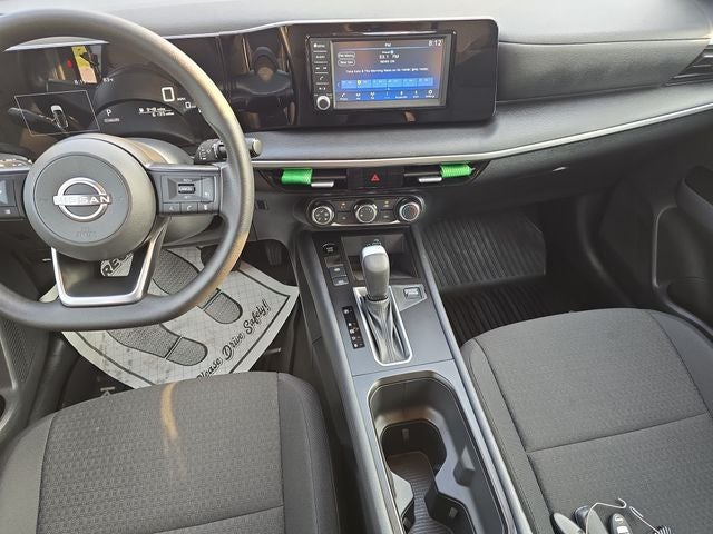 2025 Nissan Kicks S