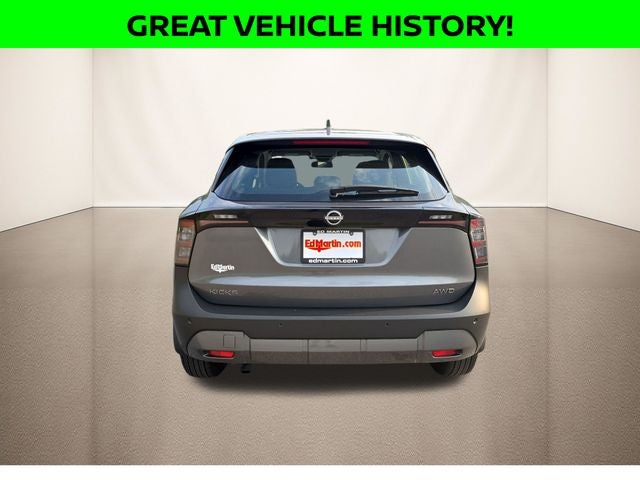 2025 Nissan Kicks S