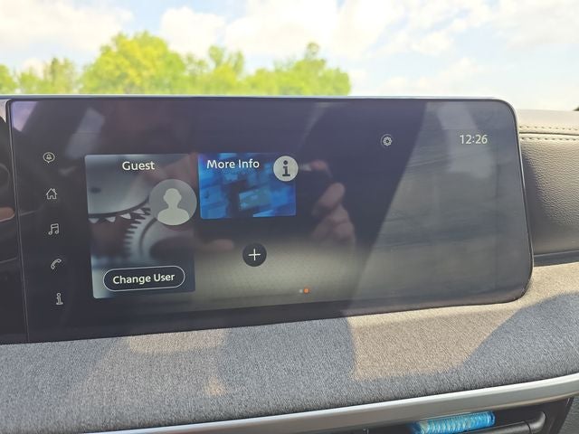2025 Nissan Kicks SV PREMIUM