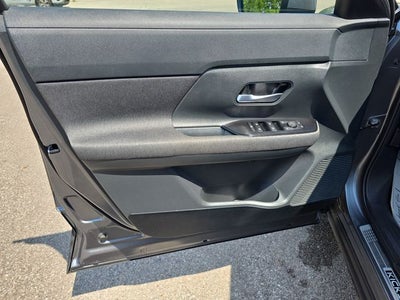 2025 Nissan Kicks SV PREMIUM