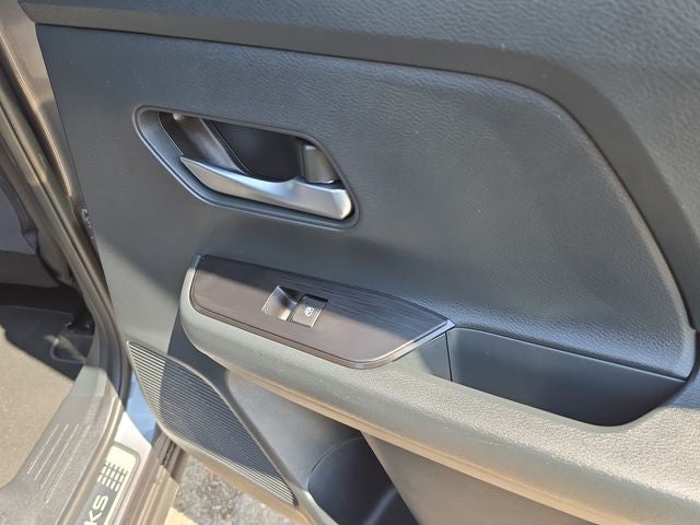 2025 Nissan Kicks SV PREMIUM