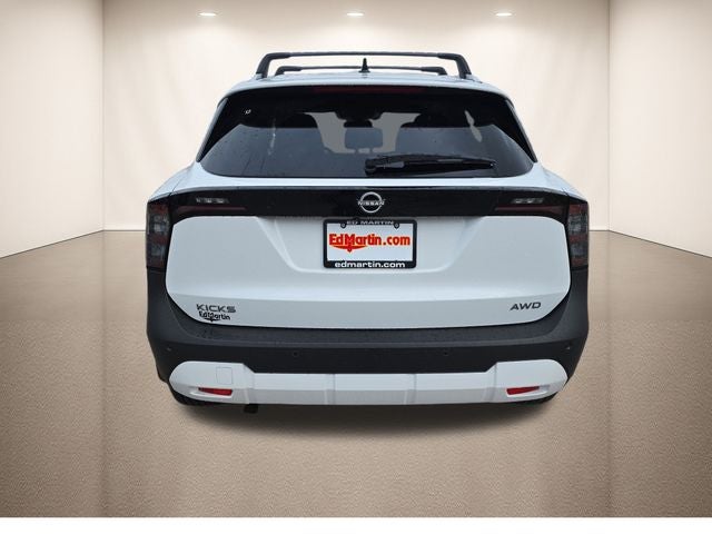 2026 Nissan Kicks SV