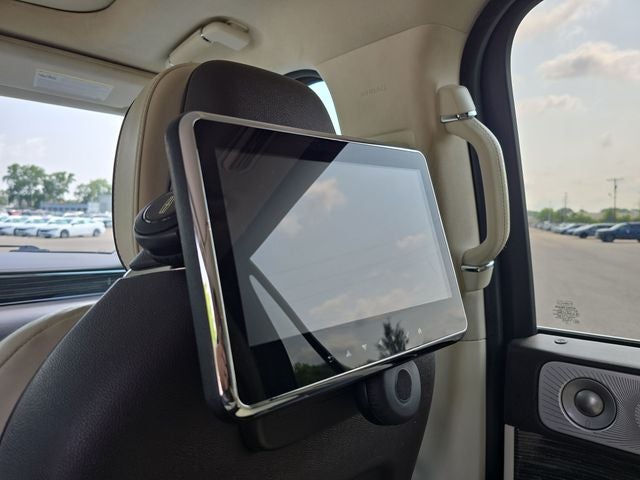 2021 Lincoln Navigator L Black Label