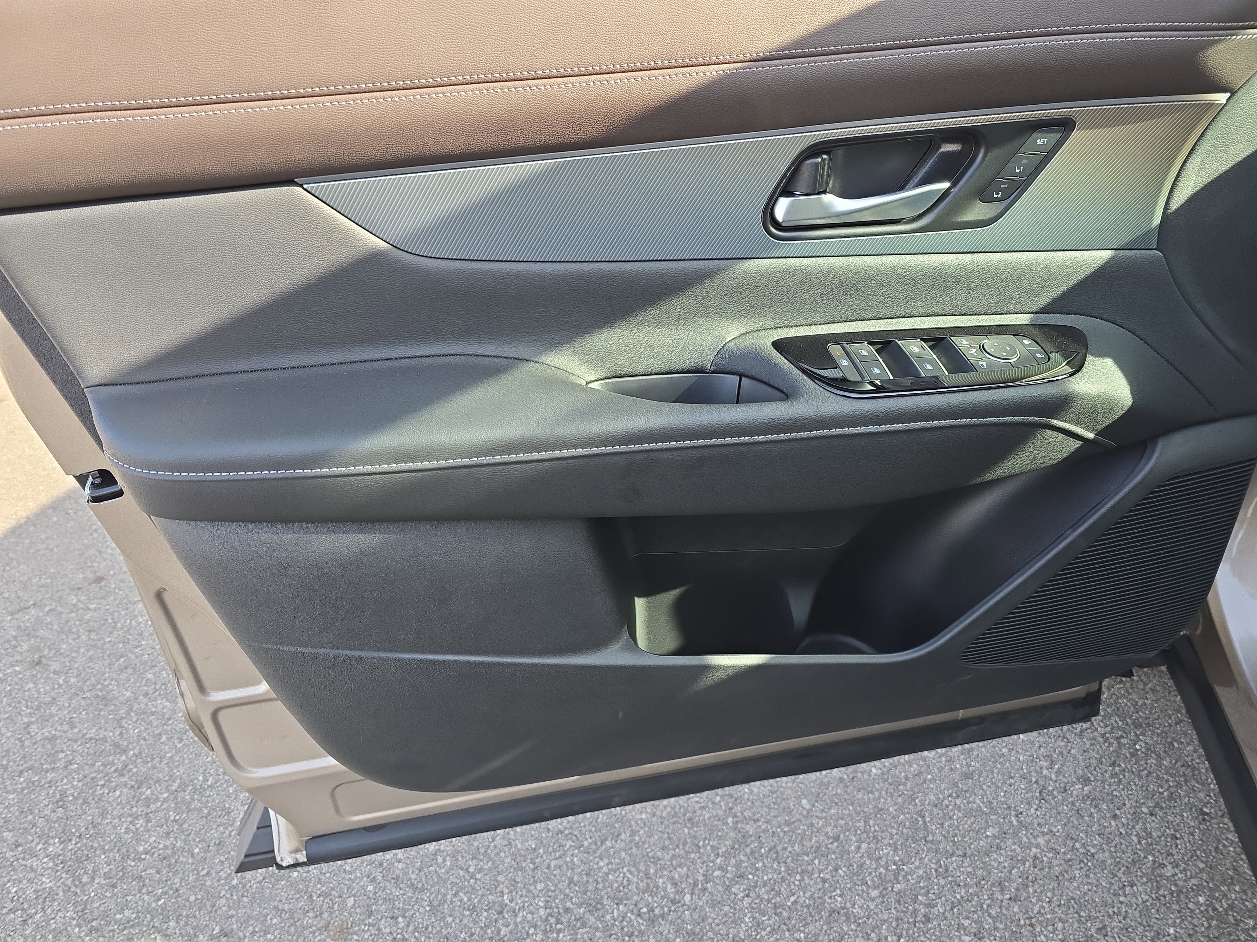 2025 Nissan Murano Platinum