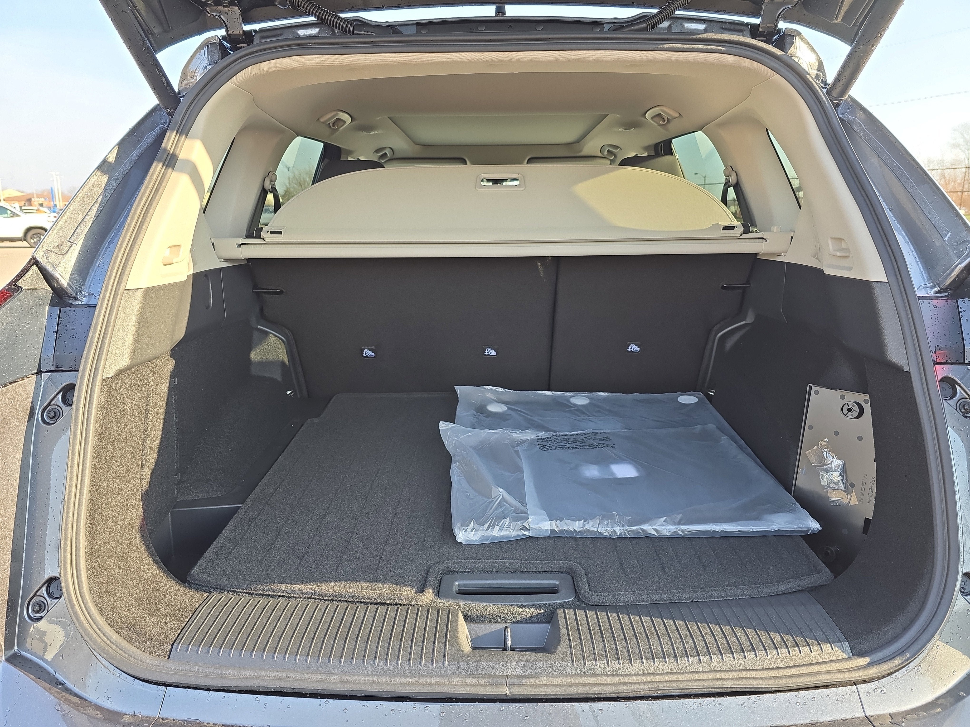 2026 Nissan Rogue Dark Armor