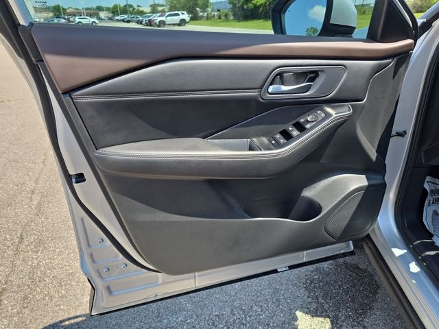 2023 Nissan Rogue SV PREMIUM