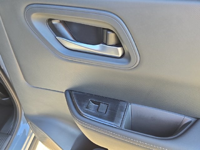 2027 Nissan Rogue SV