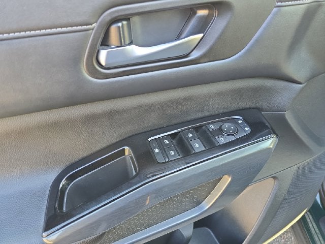 2023 Nissan Pathfinder SL PREMIUM