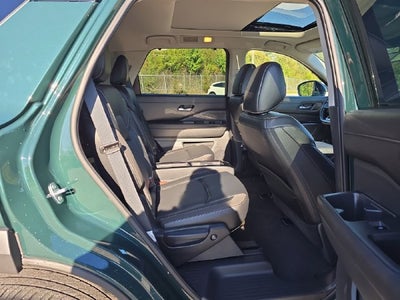 2023 Nissan Pathfinder SL PREMIUM