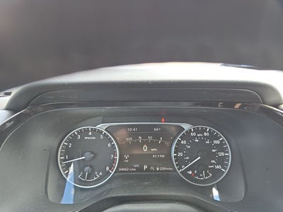 2023 Nissan Pathfinder SL