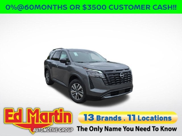 2026 Nissan Pathfinder SL