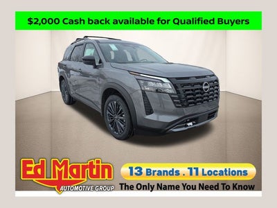 2026 Nissan Pathfinder SL