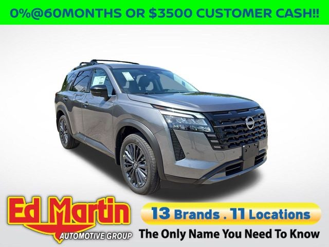 2026 Nissan Pathfinder SL