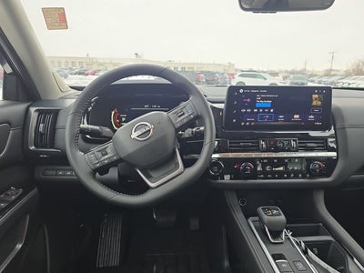 2026 Nissan Pathfinder SL