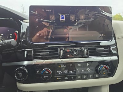 2026 Nissan Pathfinder SL