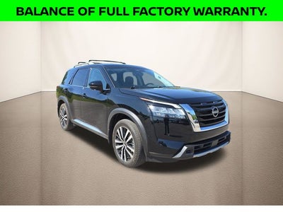 2024 Nissan Pathfinder Platinum