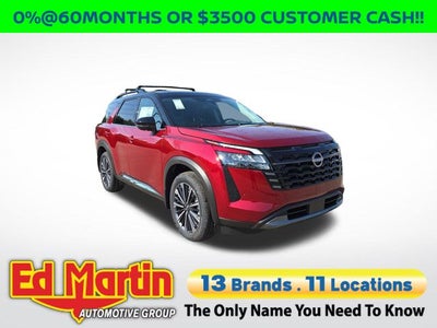 2026 Nissan Pathfinder Platinum