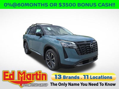 2026 Nissan Pathfinder Platinum