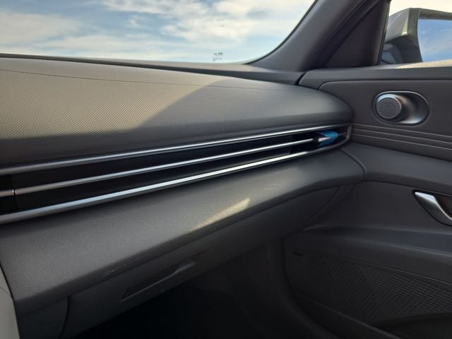 2022 Hyundai Elantra SEL PREMIUM
