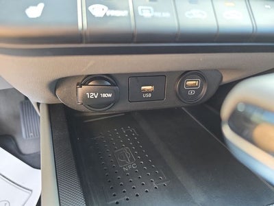 2022 Hyundai Elantra SEL PREMIUM