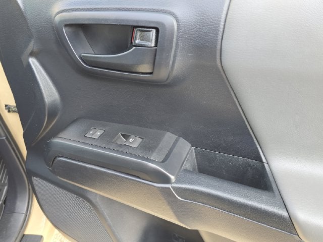 2019 Toyota Tacoma SR V6