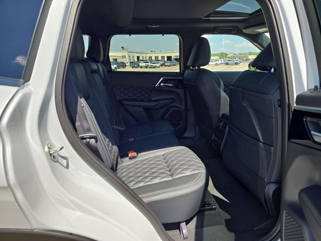 2026 Nissan Rogue Plug-In Hybrid Platinum