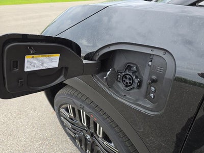2026 Nissan Leaf PLATINUM+