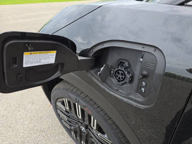 2026 Nissan Leaf PLATINUM+