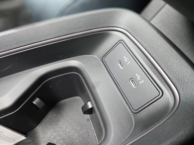 2026 Nissan Leaf PLATINUM+