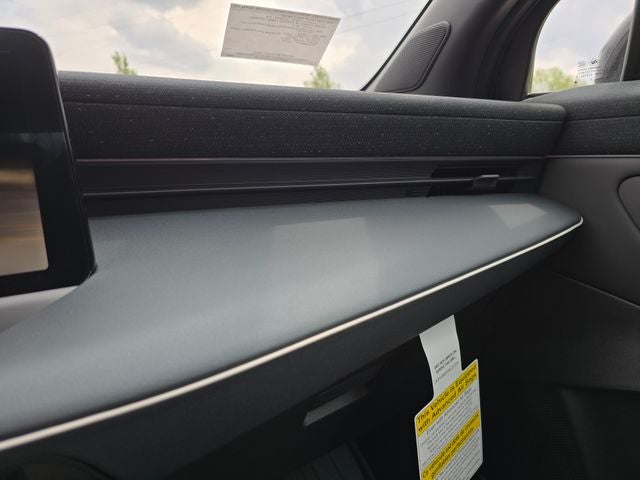 2026 Nissan Leaf PLATINUM+