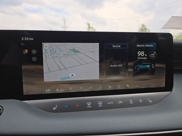 2026 Nissan Leaf PLATINUM+