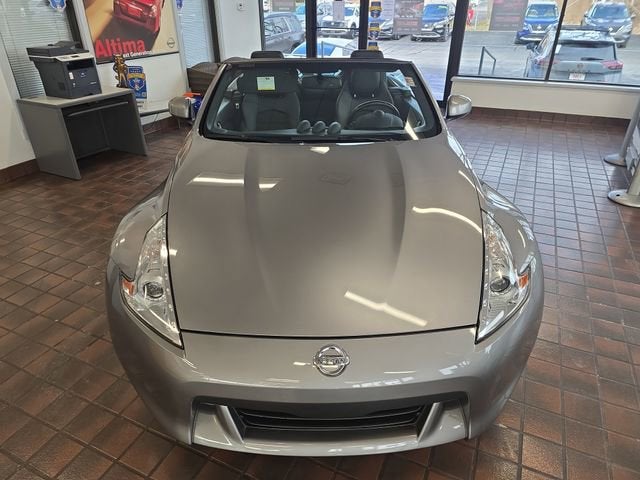 2010 Nissan 370Z Touring