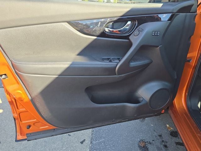 2022 Nissan Rogue Sport SV